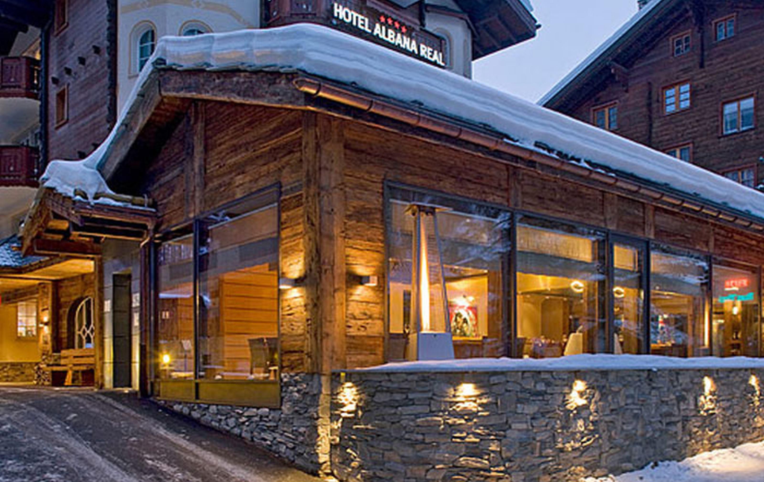 BOUTIQUE HOTEL ALBANA REAL RESTAURANTS SPA ZERMATT 4